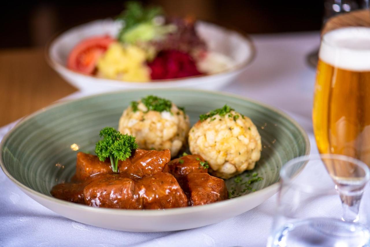 Pension Restaurant Dorfalm レオガング エクステリア 写真