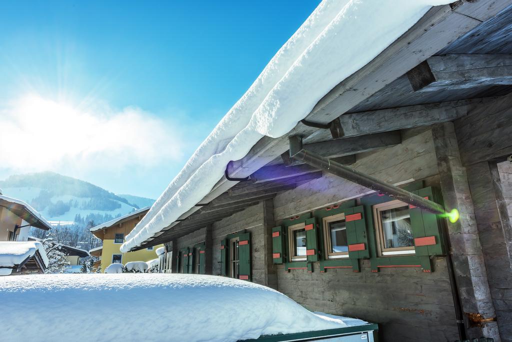 Pension Restaurant Dorfalm レオガング エクステリア 写真
