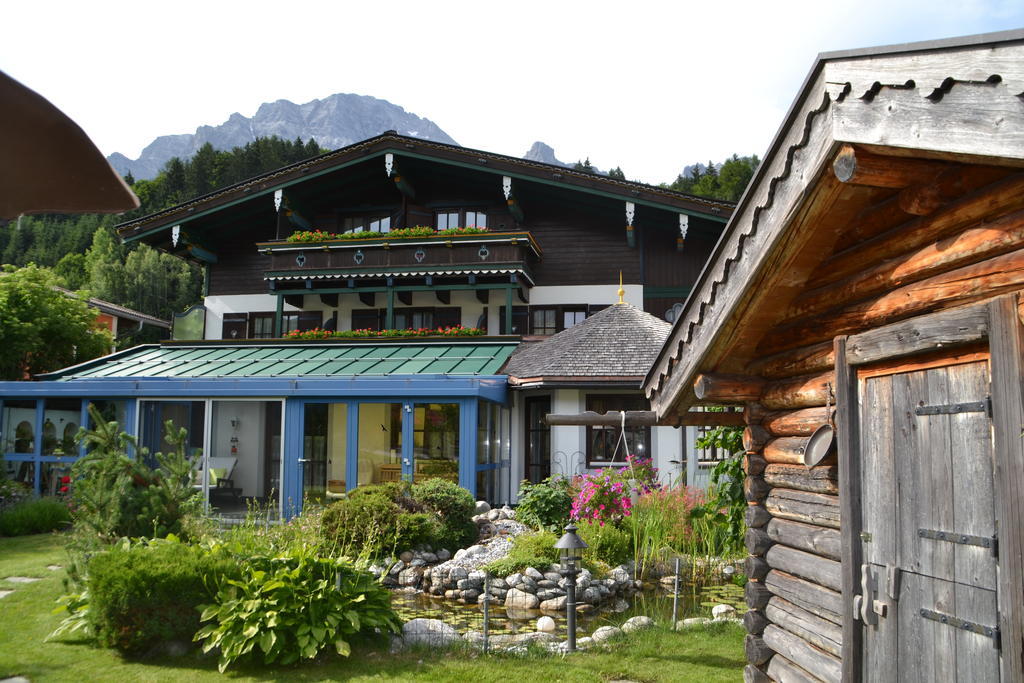 Pension Restaurant Dorfalm レオガング エクステリア 写真